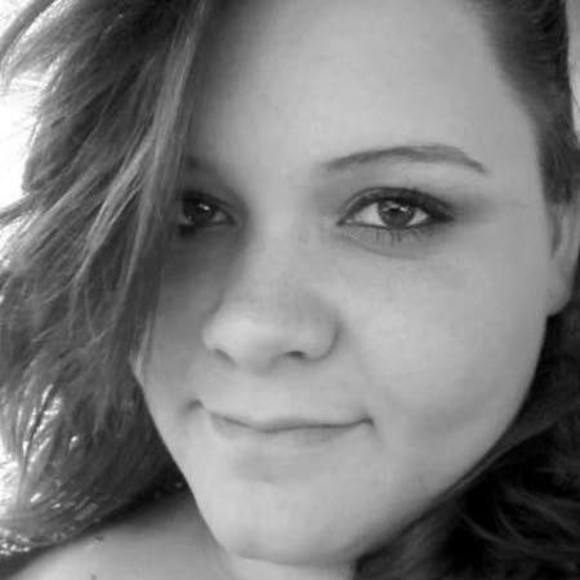 Meet your Posher, Nikkie - Picture 1 of 1